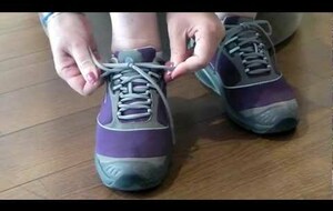 Comment attacher les lacets de ses chaussures